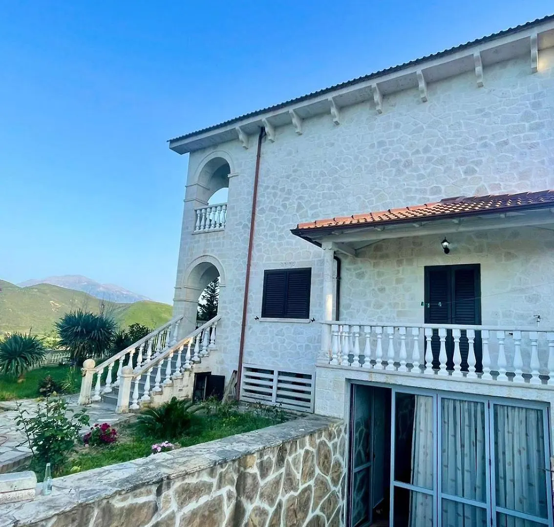 Vila Roan Avlonya