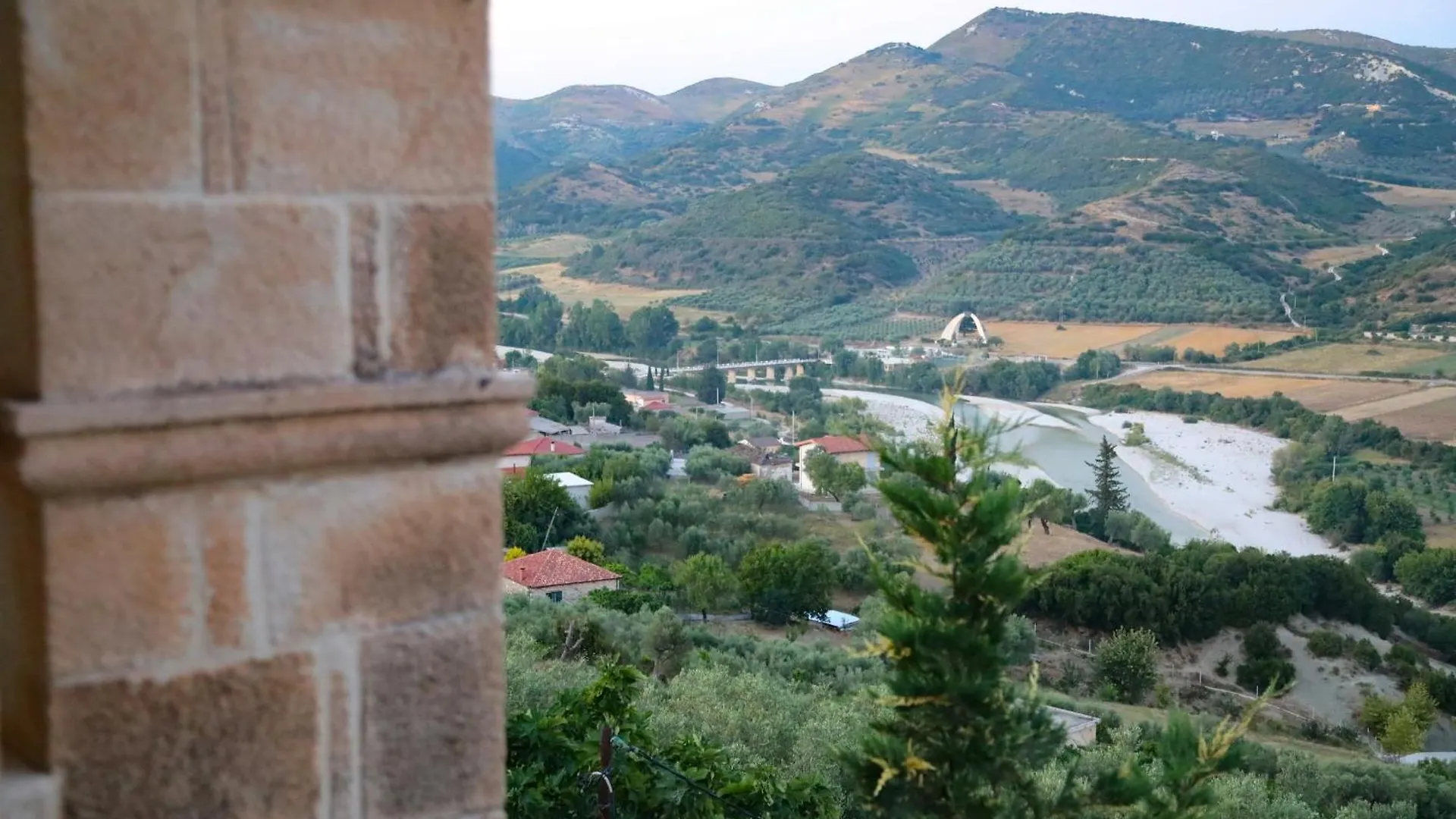 Villa Vila Roan Avlonya